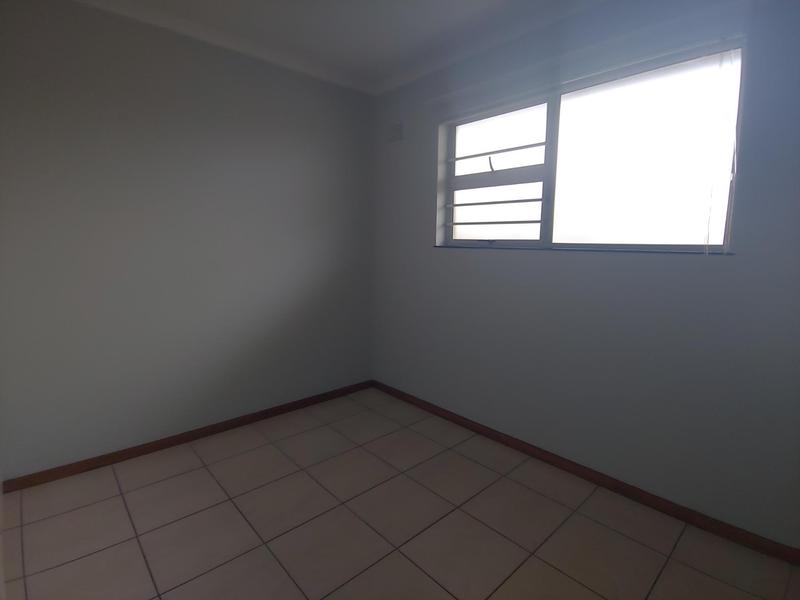 To Let 2 Bedroom Property for Rent in Blomtuin Western Cape